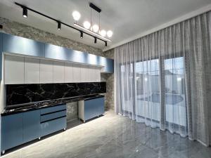 Bakı, bağ/həyət evi 4 otaqlı, satılır, 150 m² , 3.3 sot , Xəzər rayonu, Şüvəlan