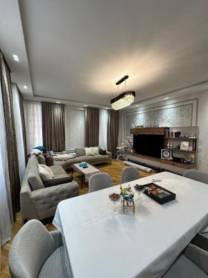 Bakı, yeni tikili 2 otaqlı, satılır, 100 m²  , Xətai rayonu
