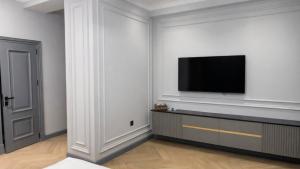 Bakı, yeni tikili 2 otaqlı, satılır, 101 m²  , Yasamal rayonu
