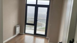 Bakı, yeni tikili 3 otaqlı, kirayə, 85 m²  , Yasamal rayonu
