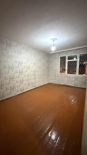 Bakı, köhnə tikili 2 otaqlı, satılır, 45 m²  , Binəqədi rayonu, 7-ci mikrorayon