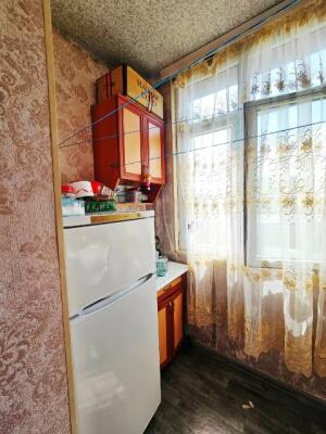 Bakı, köhnə tikili 2 otaqlı, satılır, 33 m²  , Nizami rayonu, 8-ci kilometr
