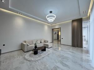 Bakı, həyət evi 4 otaqlı, satılır, 180 m² , 4 sot , Xəzər rayonu, Mərdəkan