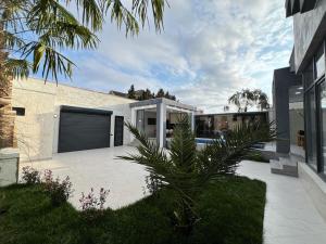Bakı, həyət evi 4 otaqlı, satılır, 170 m² , 3.5 sot , Xəzər rayonu, Mərdəkan