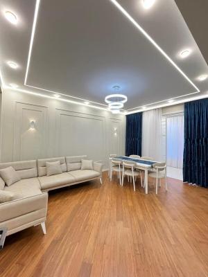 Bakı, yeni tikili 2 otaqlı, satılır, 69 m²  , Yasamal rayonu, Yasamal qəs.