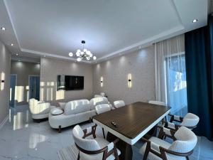 Bakı, həyət evi 4 otaqlı, satılır, 160 m² , 4 sot , Xəzər rayonu, Şüvəlan