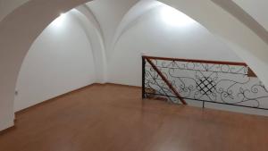 Bakı, köhnə tikili 2 otaqlı, kirayə, 66 m²  , Nəsimi rayonu, Kubinka