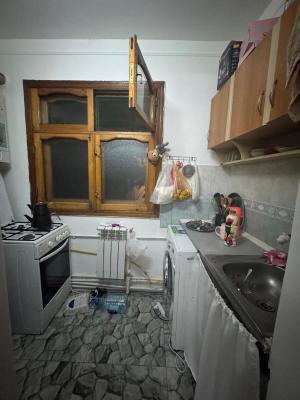 Bakı, köhnə tikili 2 otaqlı, satılır, 38 m²  , Yasamal rayonu, Yasamal qəs.