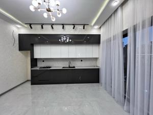 Bakı, həyət evi 4 otaqlı, satılır, 160 m² , 4 sot , Xəzər rayonu, Şüvəlan