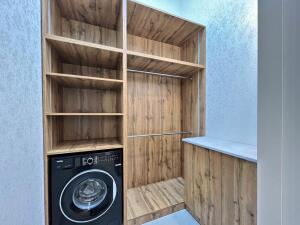 Bakı, həyət evi 5 otaqlı, satılır, 230 m² , 5 sot , Xəzər rayonu, Şüvəlan