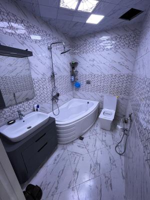 Bakı, yeni tikili 2 otaqlı, satılır, 84 m²  , Suraxanı rayonu, Qaraçuxur qəs.