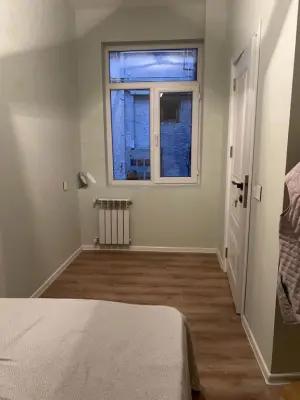 Bakı, köhnə tikili 2 otaqlı, günlük kirayə, 69 m²  , Səbail rayonu