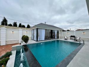 Bakı, həyət evi 4 otaqlı, satılır, 220 m² , 5.1 sot , Xəzər rayonu, Mərdəkan