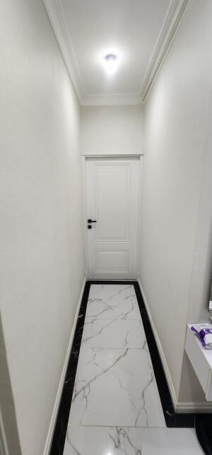 Bakı, köhnə tikili 3 otaqlı, satılır, 65 m²  , Binəqədi rayonu, 8-ci mikrorayon