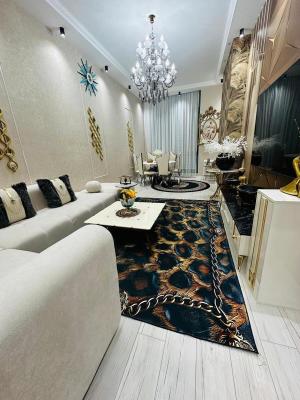 Bakı, yeni tikili 2 otaqlı, günlük kirayə, 100 m²  , Xətai rayonu