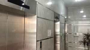 Bakı, yeni tikili 2 otaqlı, satılır, 63 m²  , Nəsimi rayonu, 5-ci mikrorayon