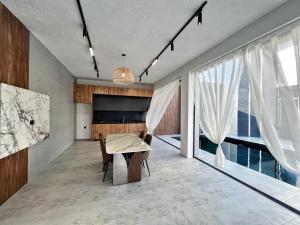 Bakı, həyət evi 5 otaqlı, satılır, 260 m² , 6 sot , Xəzər rayonu, Mərdəkan