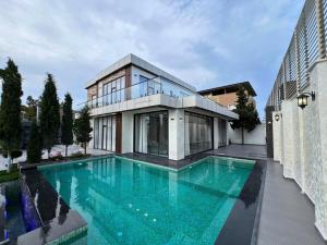 Bakı, həyət evi 5 otaqlı, satılır, 360 m² , 8 sot , Xəzər rayonu, Şüvəlan