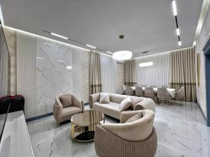 Bakı, həyət evi 5 otaqlı, satılır, 350 m² , 8 sot , Xəzər rayonu, Şüvəlan