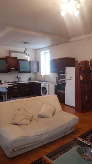 Bakı, köhnə tikili 5 otaqlı, satılır, 160 m²  , Nəsimi rayonu