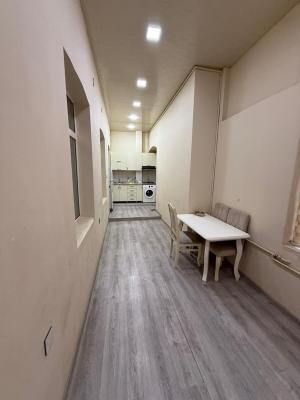 Bakı, köhnə tikili 3 otaqlı, kirayə, 83 m²  , Səbail rayonu