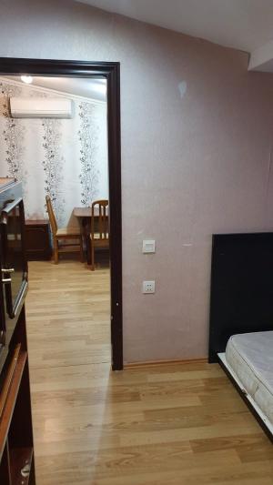 Bakı, köhnə tikili 2 otaqlı, satılır, 53 m²  , Yasamal rayonu, Yeni Yasamal qəs.