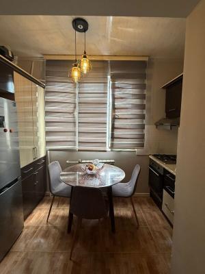 Bakı, köhnə tikili 3 otaqlı, satılır, 85 m²  , Yasamal rayonu, Yeni Yasamal qəs.