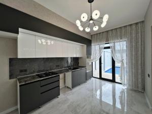 Bakı, həyət evi 4 otaqlı, satılır, 155 m² , 3.5 sot , Xəzər rayonu, Şüvəlan