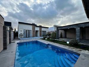 Bakı, həyət evi 4 otaqlı, satılır, 160 m² , 4.5 sot , Xəzər rayonu, Mərdəkan