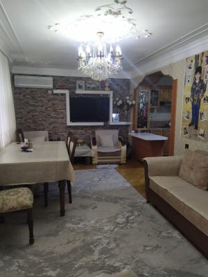 Bakı, köhnə tikili 4 otaqlı, satılır, 85 m²  , Sabunçu rayonu, Bakıxanov qəs.