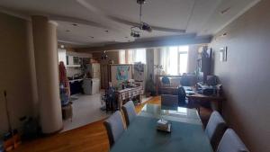 Bakı, yeni tikili 4 otaqlı, satılır, 188 m²  , Yasamal rayonu, Yasamal qəs.