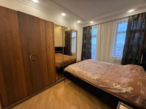 Bakı, yeni tikili 3 otaqlı, satılır, 101 m²  , Yasamal rayonu