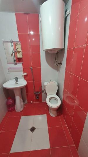 Bakı, köhnə tikili 2 otaqlı, satılır, 53 m²  , Yasamal rayonu, Yeni Yasamal qəs.