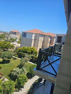 Bakı, yeni tikili 3 otaqlı, satılır, 130 m²  , Xəzər rayonu, Buzovna
