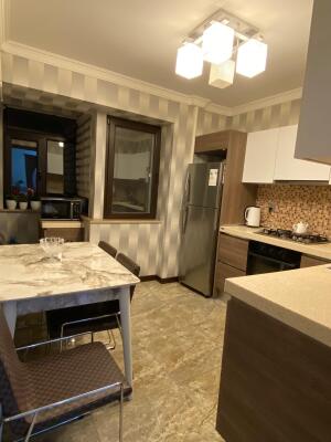 Bakı, yeni tikili 3 otaqlı, satılır, 105 m²  , Yasamal rayonu