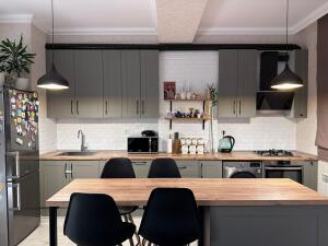 Bakı, yeni tikili 3 otaqlı, satılır, 95 m²  , Yasamal rayonu