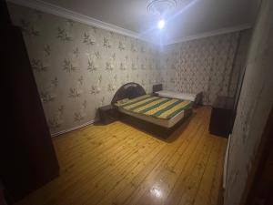 Xırdalan, köhnə tikili 2 otaqlı, kirayə, 65 m²  