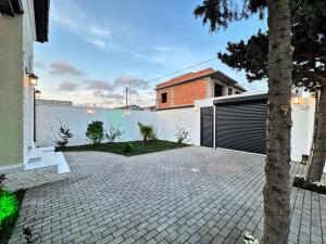 Bakı, həyət evi 4 otaqlı, satılır, 140 m² , 3 sot , Xəzər rayonu, Şüvəlan