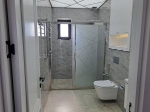 Bakı, həyət evi 5 otaqlı, satılır, 310 m² , 3.5 sot , Səbail rayonu, Badamdar qəs.
