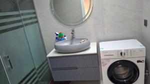 Bakı, yeni tikili 3 otaqlı, kirayə, 100 m²  , Nərimanov rayonu