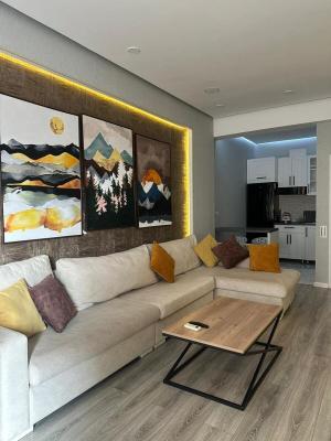 Sumqayıt, yeni tikili 2 otaqlı, günlük kirayə, 60 m²  