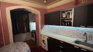 Bakı, köhnə tikili 3 otaqlı, satılır, 75 m²  , Nizami rayonu