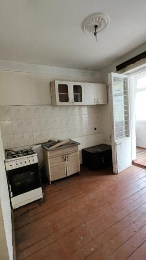 Bakı, köhnə tikili 2 otaqlı, satılır, 60 m²  , Xətai rayonu, H.Aslanov qəs.