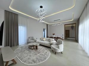 Bakı, həyət evi 5 otaqlı, satılır, 220 m² , 8 sot , Xəzər rayonu, Mərdəkan