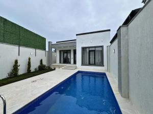 Bakı, həyət evi 4 otaqlı, satılır, 160 m² , 4.5 sot , Xəzər rayonu, Şüvəlan