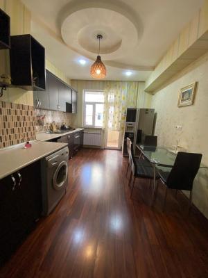 Bakı, yeni tikili 2 otaqlı, kirayə, 95 m²  , Xətai rayonu