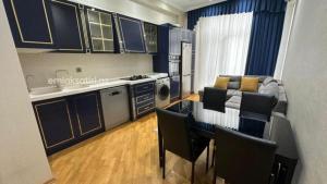 Bakı, yeni tikili 2 otaqlı, kirayə, 110 m²  , Nəsimi rayonu