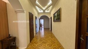 Bakı, yeni tikili 3 otaqlı, satılır, 140 m²  , Yasamal rayonu