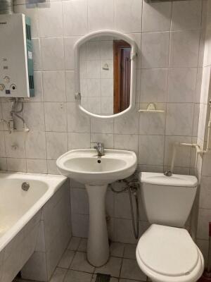 Bakı, köhnə tikili 2 otaqlı, kirayə, 55 m²  , Nizami rayonu, 8-ci kilometr