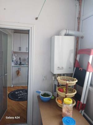 Bakı, köhnə tikili 3 otaqlı, satılır, 75 m²  , Yasamal rayonu, Yeni Yasamal qəs.